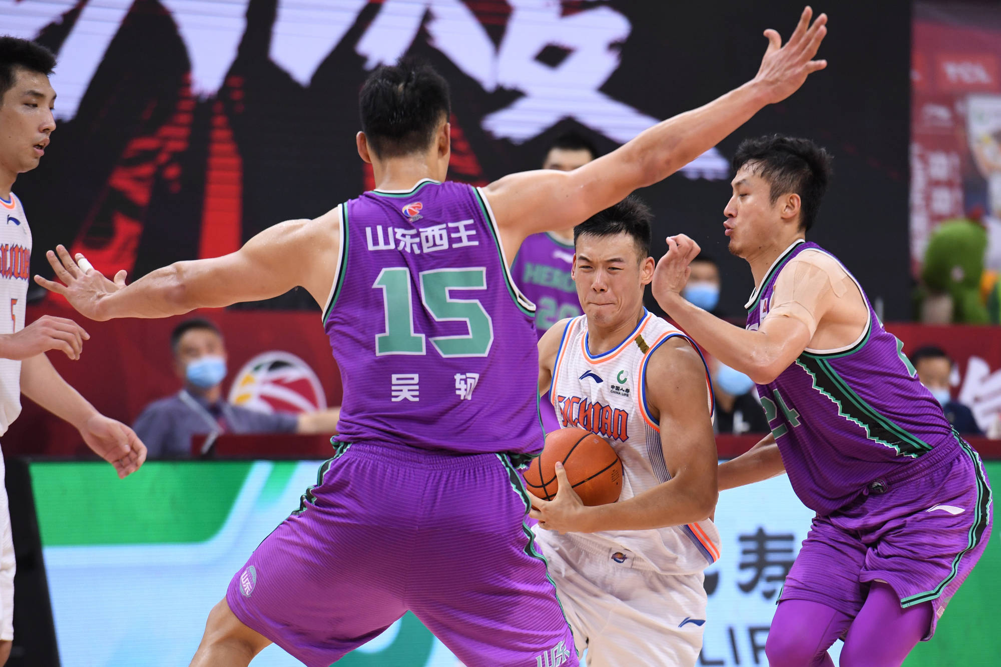 开云在线入口 -国际比赛日塞维利亚调整名单以备CBA季后赛;远射贴柱环节打磨;压力陡增;球探报告显示潜力的简单介绍